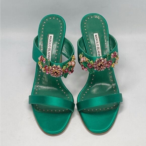Manolo Blahnik 90MM Embellished Satin Mules size 40 - Picture 5 of 14